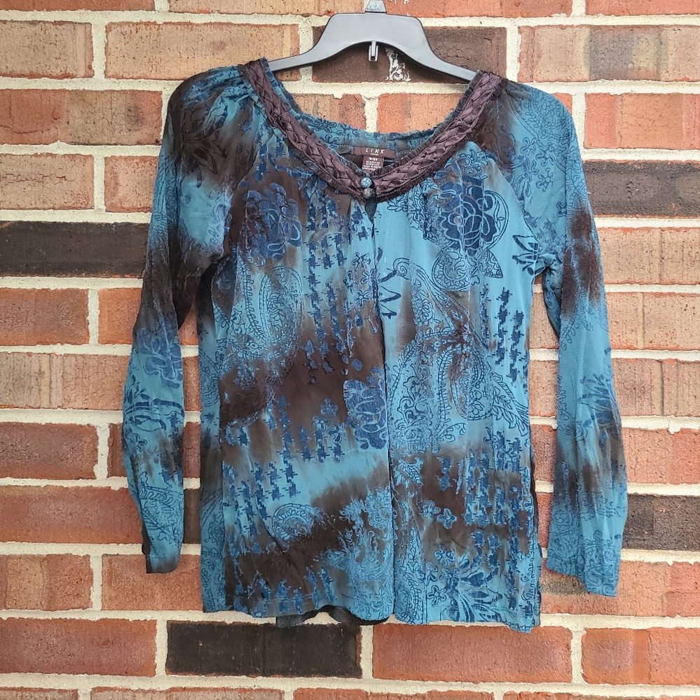LINK Sheer Blouse
